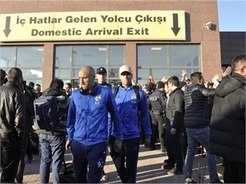 Fenerbahçe'ye Gaziantep'te protestolu karşılama