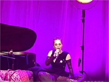 Ünlüler Sertab Erener konserinde!