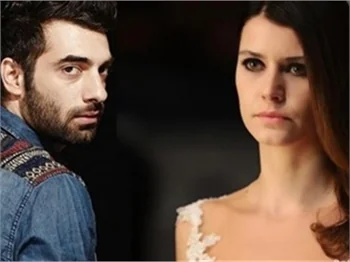 İlker Kaleli ve Beren Saat'in 'Tren'i