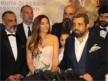 Bordo Bereliler Suriye filminin galası!