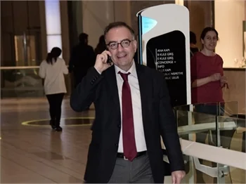Raffi Artık'ın Akmerkez'deki alışveriş turu!