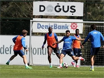 Fenerbahçe'de derbi hazırlığı!