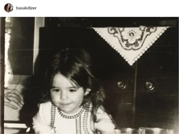 Ünlülerin 23 Nisan paylaşımları