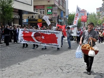 Tüm Türkiye'de 1 Mayıs coşkusu