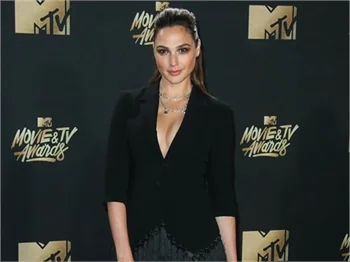 2017 MTV Film ve TV Ödülleri'nin şıkları