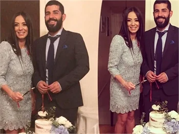 Merve Sevi yüzüğü taktı