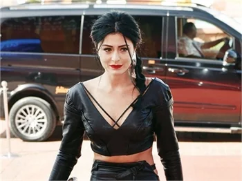 Suskun Deniz Çakır!