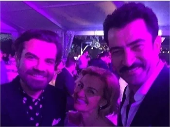 Sarp Akkaya ve Sinem Yalçınkaya evlendi