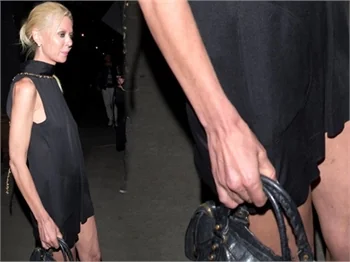 Tara Reid'in şaşırtan hali