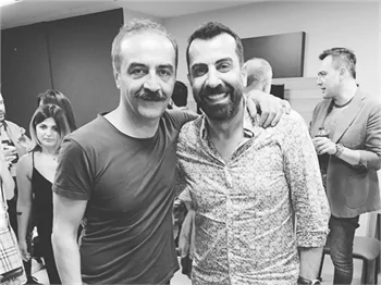 Münaşaka’ya ünlü akını!