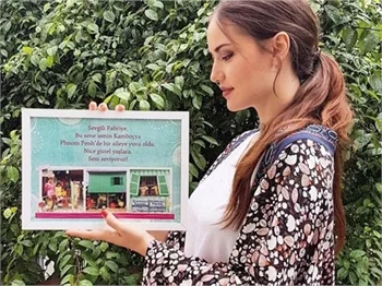 Fahriye Evcen, hayranlarına teşekkür etti!