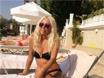 Semiha Yankı'dan olay poz!