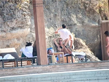 Elif Dürüst Bodrum'a damga vurdu!