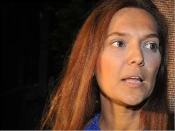 Demet Akalın'dan takipçisine sert yanıt!