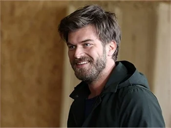 Kıvanç Tatlıtuğ, Sinem Kobal'ı reddetti!