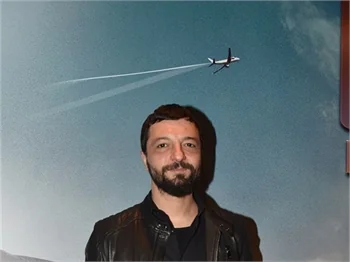 'Cingöz Recai'nin galasına ünlü isimler akın etti!