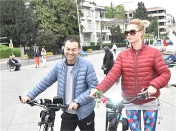 Serdar Ortaç ayrılık sorularını duyunca...