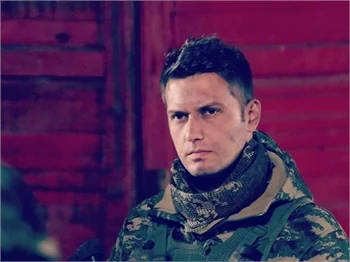 Alican Albayrak ve İlayda Çevik aşk yaşıyor!