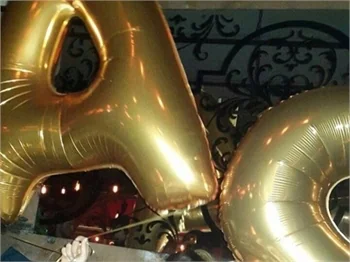 Afra Saraçoğlu yeni yaşını kutladı!