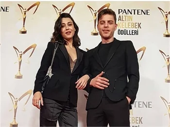 Bir set aşkı daha gerçek oldu!