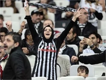 Gözler yengedeydi!