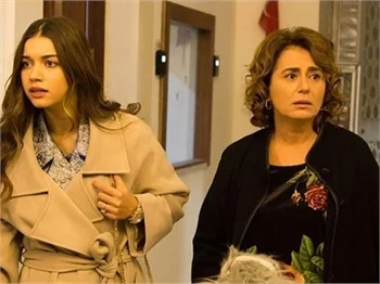 Fazilet Hanım ve Kızları'na protesto!