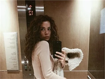 Seray Kaya: Bazen insanlığımdan utanıyorum