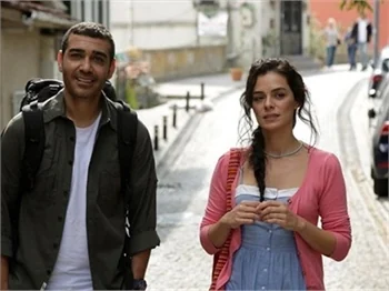 Kadın dizisinde Sarp'a tepki yağdı!