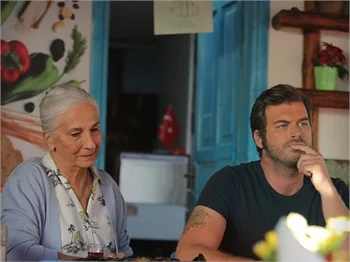 Kamera arkasında 9 dalgıç var!