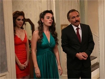 'Aile Arasında'yla yüzleri güldü!
