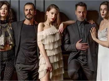 Serenay Sarıkaya, Fi finali sonrası ABD’ye gidecek!