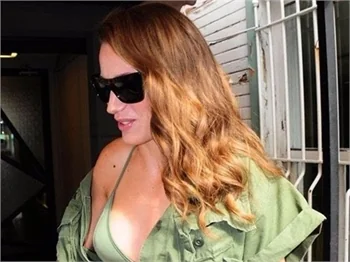 Serenay Sarıkaya tatil rotasını açıkladı!