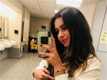 Buse Terim doğum için gün sayıyor!