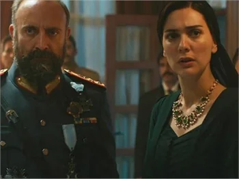 Vatanım Sensin'in yerine yeni dizi geliyor!