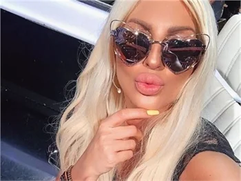 Jelena Karleusa yine nefes kesti!