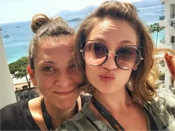 Farah Zeynep, Cannes'da!