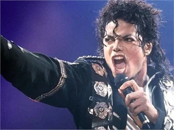 Michael Jackson’ın hayatı müzikal oluyor!