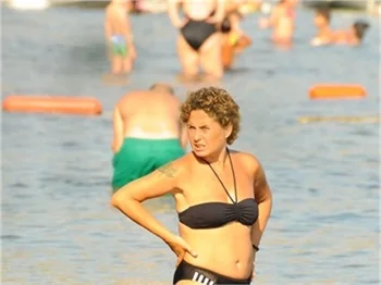 Esra Akkaya'nın Bodrum tatili!