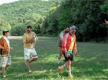 Cem Yılmaz'ın 'Karakomik Filmler'inden ilk görüntüler
