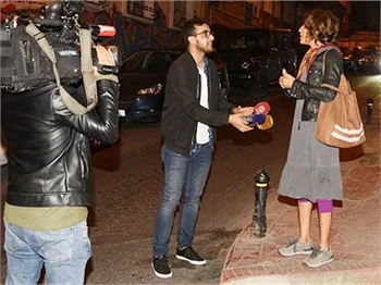 Nihal Yalçın, Cihangir'i ayağa kaldırdı!