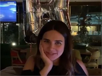 Alişan ve Buse Varol tanışmalarının 1. yılını kutladı!