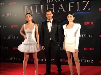 Hakan: Muhafız dizi galasına ünlü akını!
