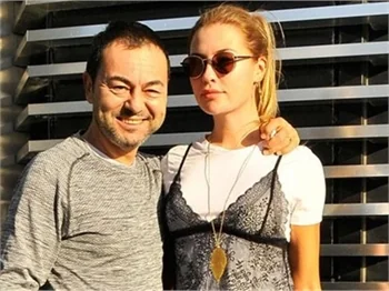 Serdar Ortaç boşanma iddialarına açıklık getirdi!