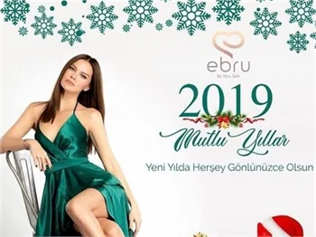 Ünlülerden yeni yıl paylaşımları!