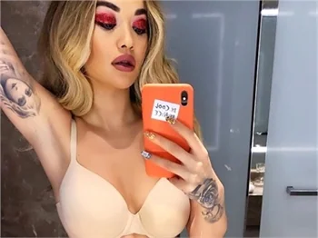 Rita Ora'dan ilginç itiraf!