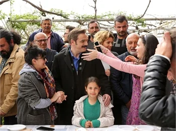 'Kalk Gidelim' ailesinden Ufuk Özkan'a sürpriz!