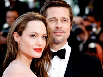 Ve Angelina Jolie ile Brad Pitt evliliği resmen bitti!