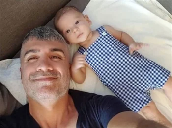 Özcan Deniz'den bir ilk! Oğlu Kuzey'le birlikte...