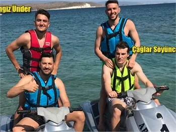Yıldızlar tatilde! Cengiz Ünder ve Çağlar Söyüncü...