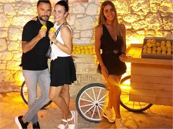Alişan ile Buse Varol, Eda Erol'u görmemezlikten geldi!